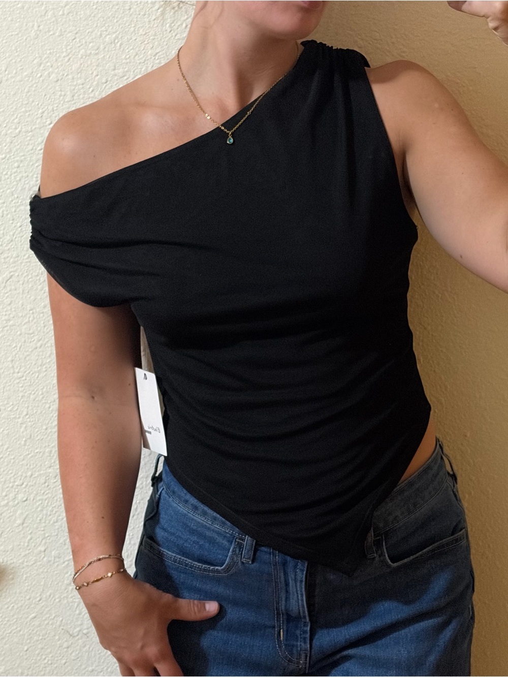 Y2K Asymmetrical Tank in Black